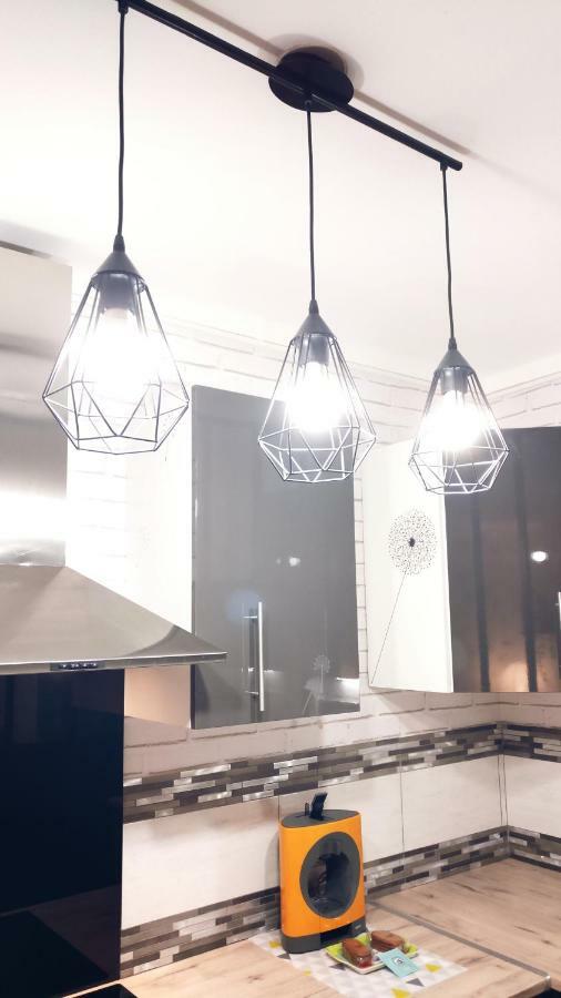 Les Cles Du Bonheur By Beds4Wanderlust, 47M2 Avec Terrasse Privative & Parking-Rer B Tgv 10Min-Orly 20Min Apartment Massy  Luaran gambar